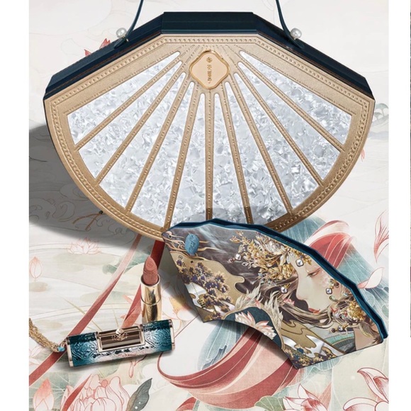 Florasis 🎉BNIB🎉 Luxury Makeup Brush Set (5 brushes) - Picture 5 of 12